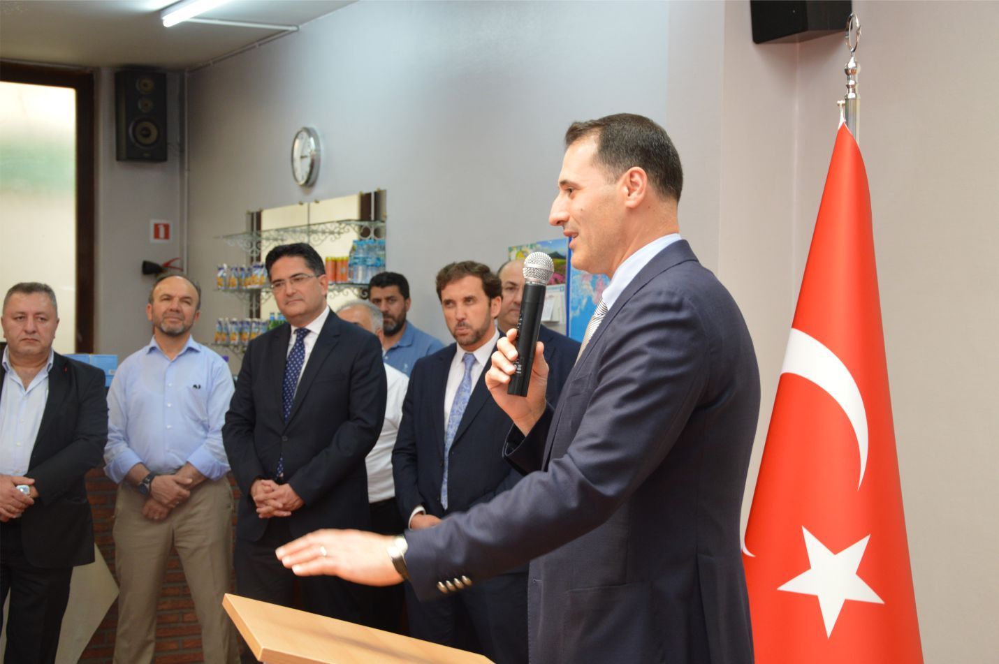 ~~BELÇİKA DİYANET VAKFI›NDA ‹KURBAN BAYRAMI› BAYRAMLAŞMASI GERÇEKLEŞTİRİLDİ