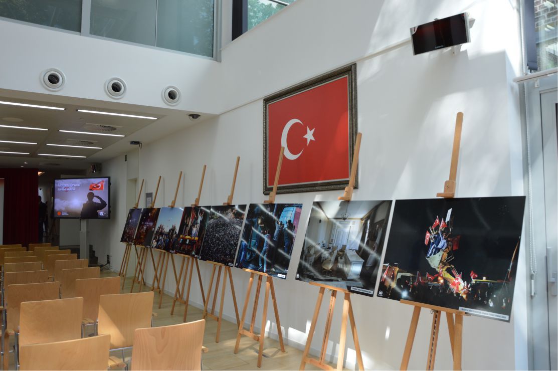 ~~‘15 TEMMUZ DEMOKRASİ VE MİLLİ BİRLİK GÜNÜ’ BRÜKSEL'DE KUTLANDI: