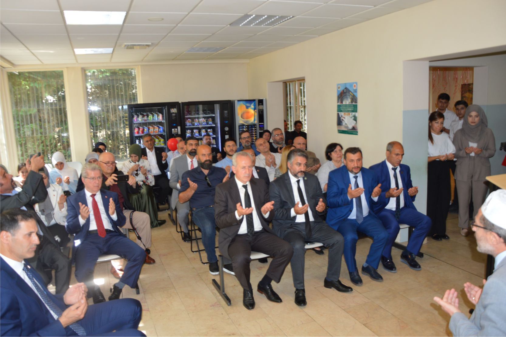 ‘15 TEMMUZ DEMOKRASİ VE MİLLİ BİRLİK GÜNÜ’ ANVERS’DE KUTLANDI