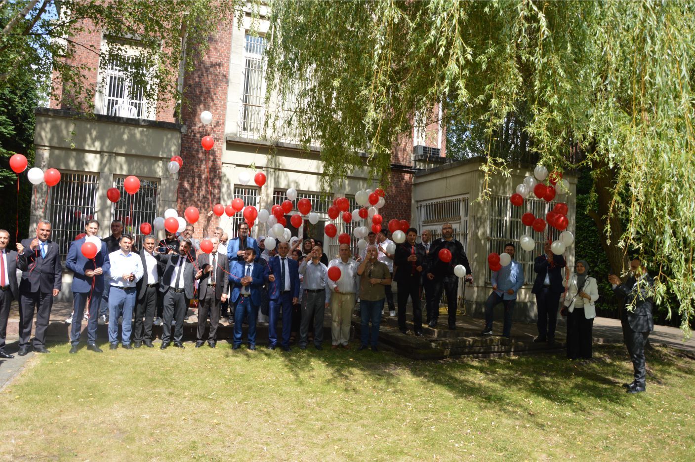 ‘15 TEMMUZ DEMOKRASİ VE MİLLİ BİRLİK GÜNÜ’ ANVERS’DE KUTLANDI