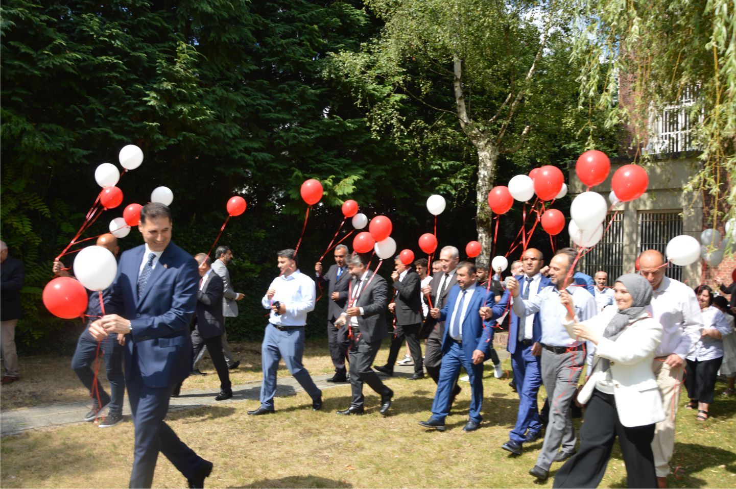 ‘15 TEMMUZ DEMOKRASİ VE MİLLİ BİRLİK GÜNÜ’ ANVERS’DE KUTLANDI