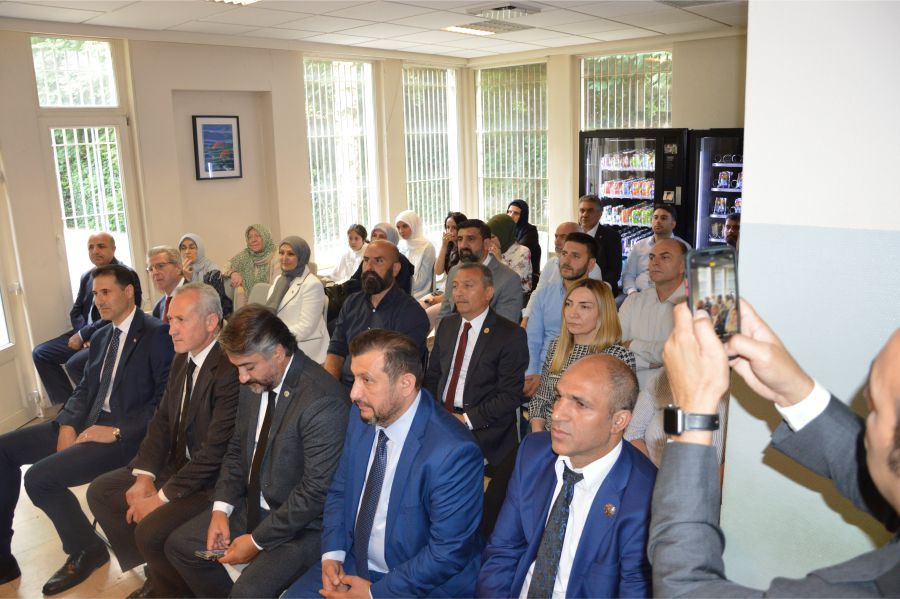 ‘15 TEMMUZ DEMOKRASİ VE MİLLİ BİRLİK GÜNÜ’ ANVERS’DE KUTLANDI