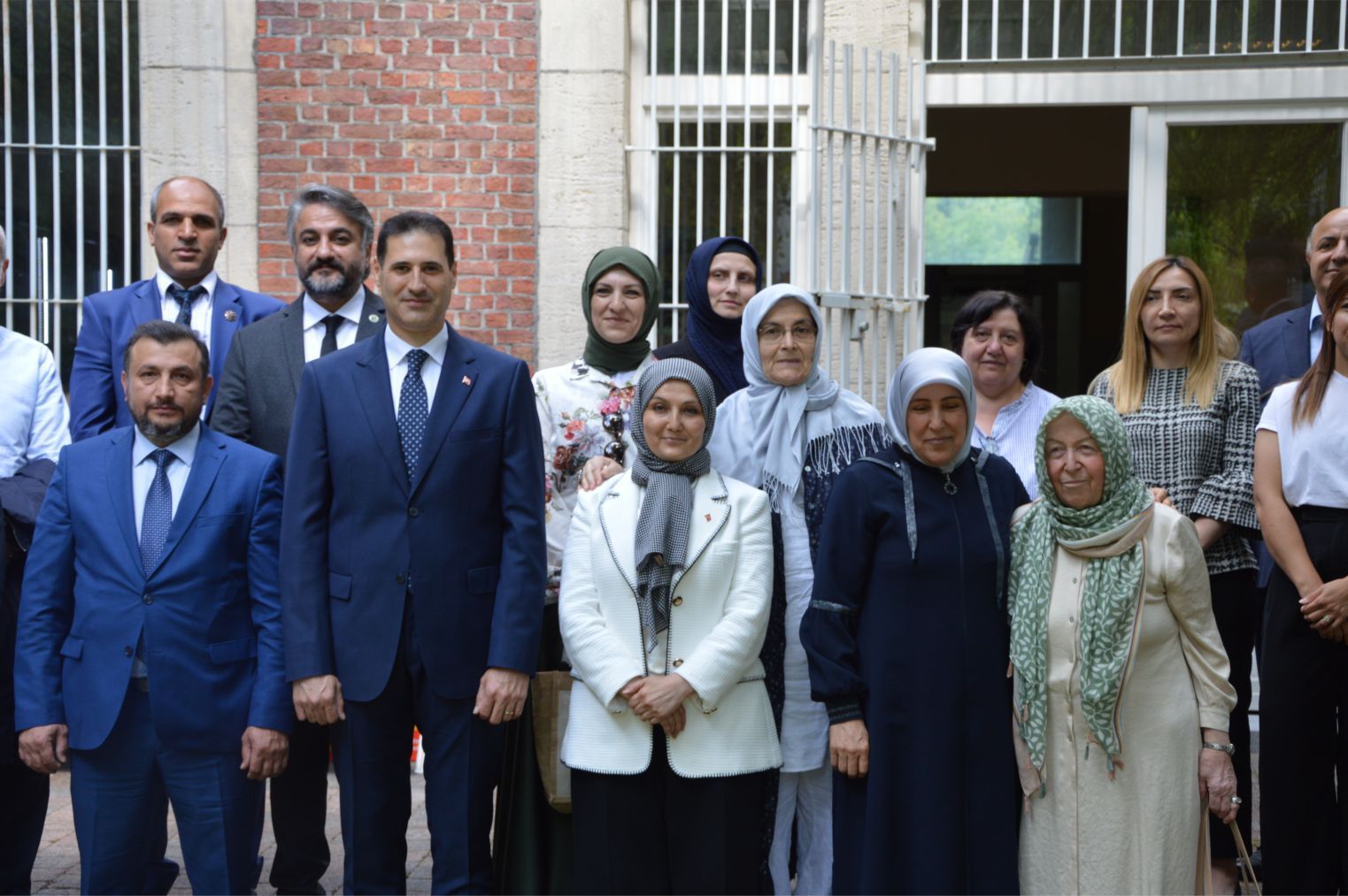 ‘15 TEMMUZ DEMOKRASİ VE MİLLİ BİRLİK GÜNÜ’ ANVERS’DE KUTLANDI