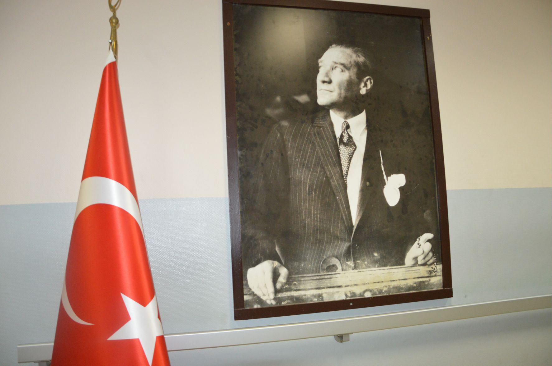 ‘15 TEMMUZ DEMOKRASİ VE MİLLİ BİRLİK GÜNÜ’ ANVERS’DE KUTLANDI