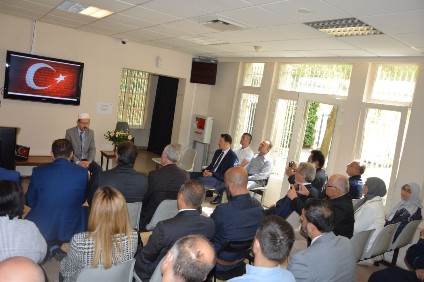‘15 TEMMUZ DEMOKRASİ VE MİLLİ BİRLİK GÜNÜ’ ANVERS’DE KUTLANDI