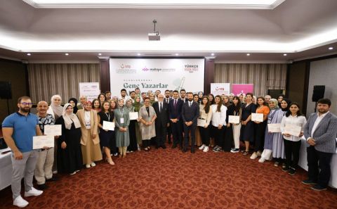 ~DÜNYANIN DÖRT BİR YANINDAKİ GENÇ YAZARLARA YTBâ€™DEN EĞİTİM
