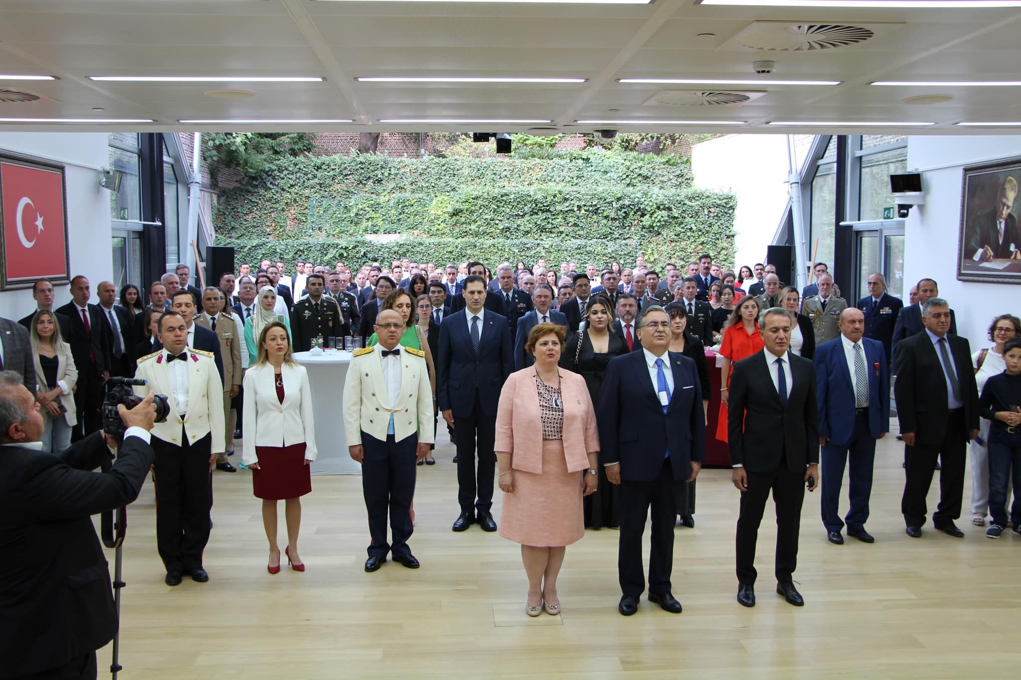^30 AĞUSTOS zAFER BAYRAMI' BRÜKSELDE VERİLEN RESEPSİYONLA KUTLANDI