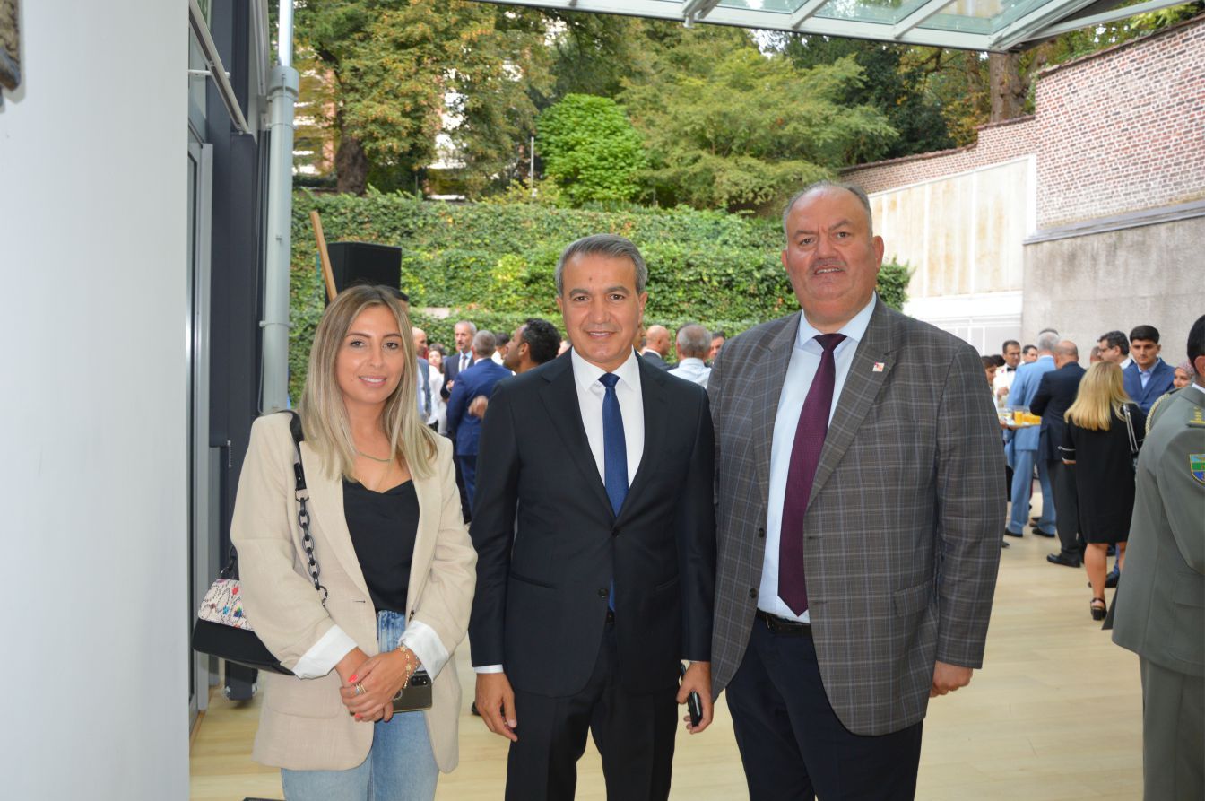 ^30 AĞUSTOS zAFER BAYRAMI' BRÜKSELDE VERİLEN RESEPSİYONLA KUTLANDI