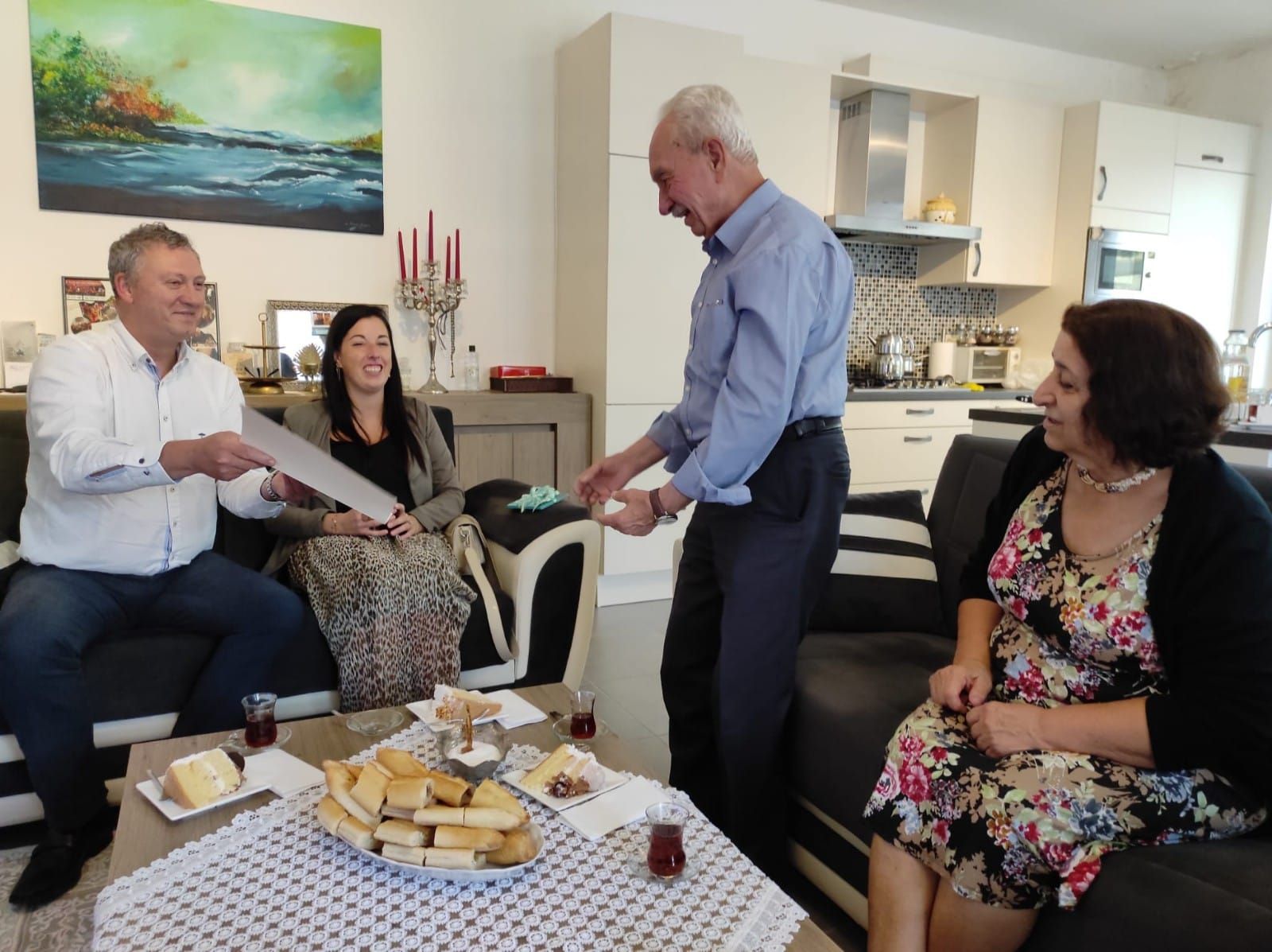 ~~ERDOĞDU AİLESİ, EVLİLİKLERİNİ VE MUTLULUKLARINI ELLİ YILLA TAÇLANDIRDILAR