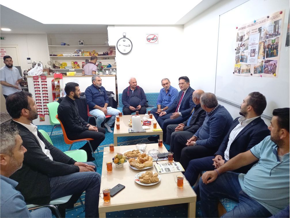 ~~BRÜKSEL BAŞKONSOLOSU UMUT DENİZ’DEN BRÜKSEL EHLİBEYT KÜLTÜR MERKEZİ YÖNETİMİNE İADEYİ ZİYARET