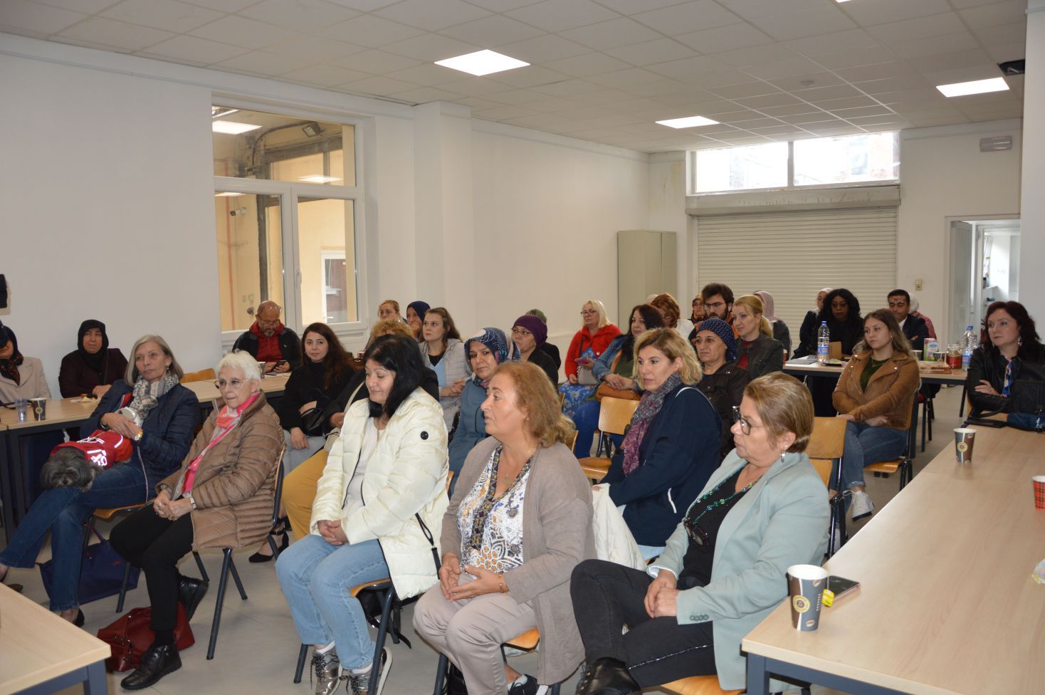 ~~TURKISH LADY KONFERANSINDA BAŞKAN KIR, SOSYAL YARDIMLAR VE ENERJİ KRİZİ İLE İLGİLİ BİLGİLENDİRMELERDE BULUNDU