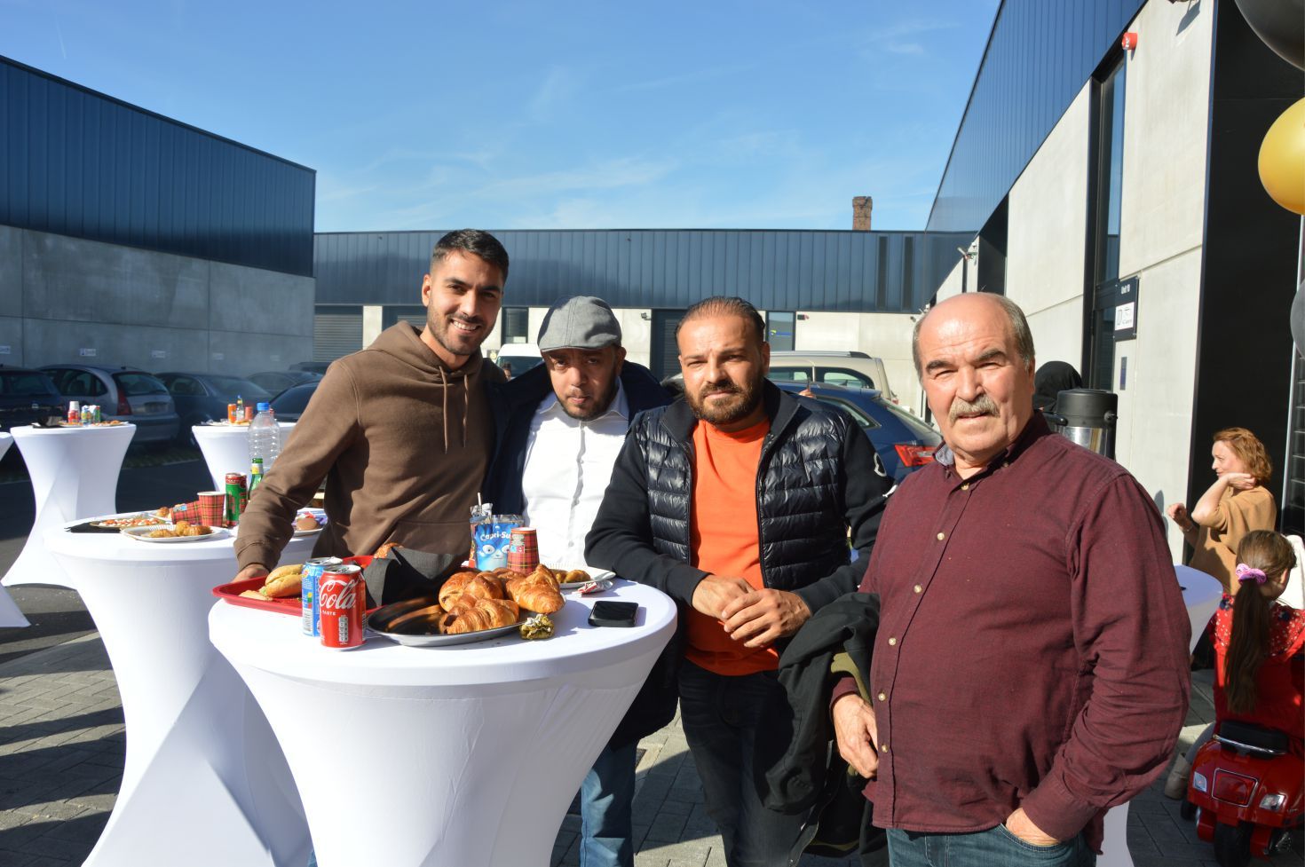 ~~‹UD GROUP› BÜYÜME›YE DEVAM EDİYOR TRANSPORT, LASTİK MAĞAZASINDAN SONRA, ÖZEL OTO TEMİZLEME İŞYERİNİDE AÇTI