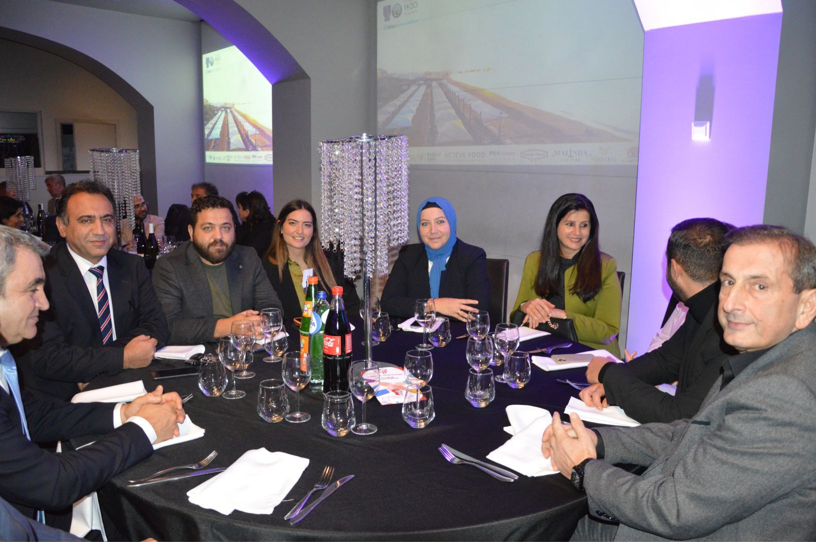 ~~‘BIZZ ASSOCIATIONS AWARDS’ BELÇİKA›DA BAŞARIYA İMZA ATANLARI PLAKETLERLE ÖDÜLLENDİRDİ