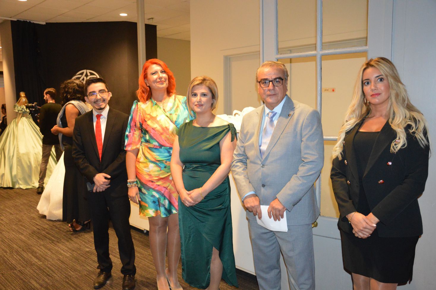 ~~‘BIZZ ASSOCIATIONS AWARDS’ BELÇİKA›DA BAŞARIYA İMZA ATANLARI PLAKETLERLE ÖDÜLLENDİRDİ
