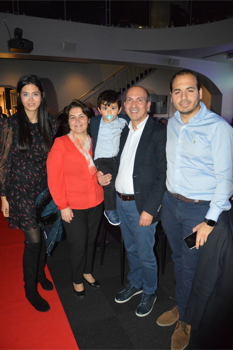~~‘BIZZ ASSOCIATIONS AWARDS’ BELÇİKA›DA BAŞARIYA İMZA ATANLARI PLAKETLERLE ÖDÜLLENDİRDİ