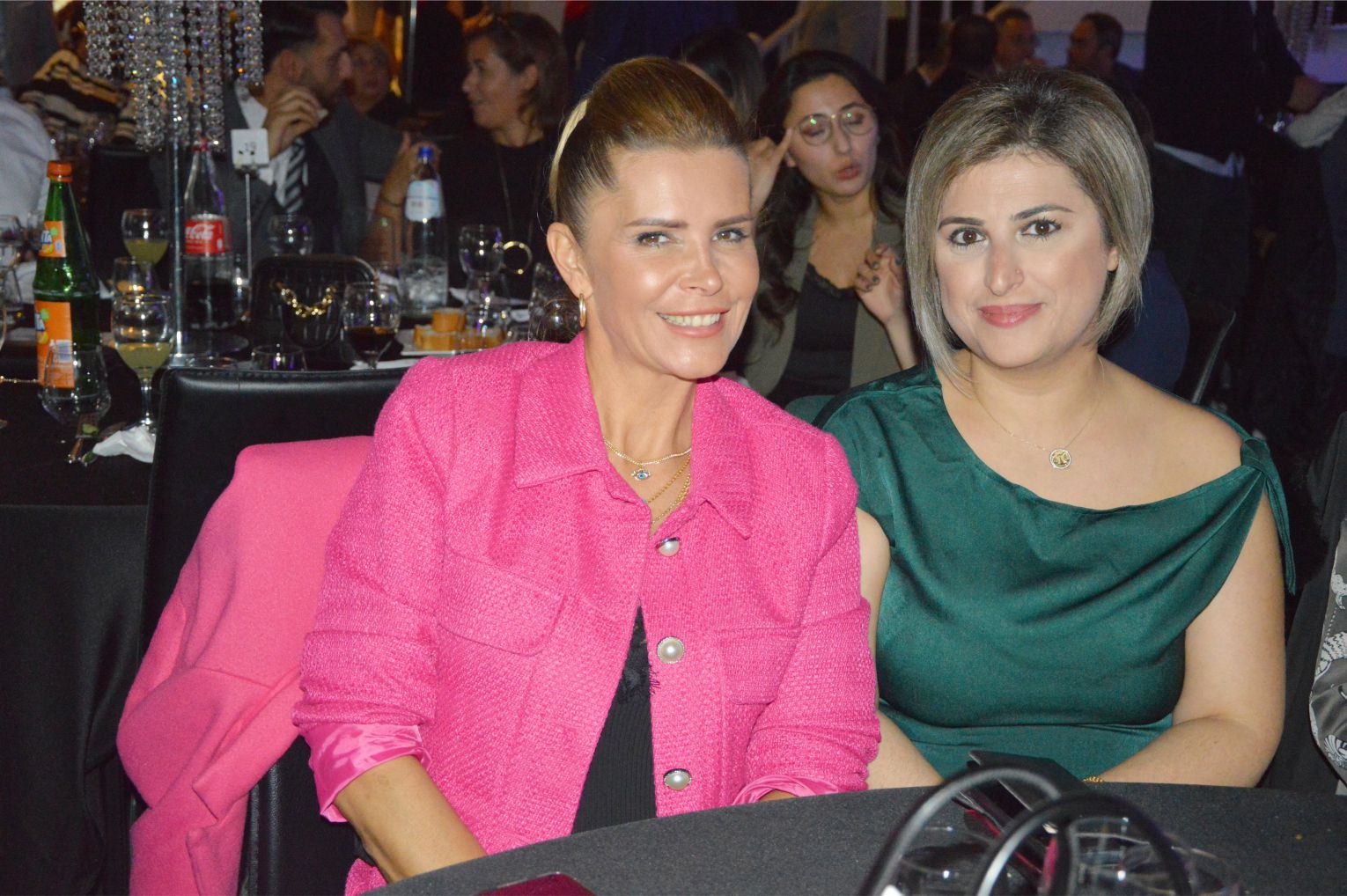 ~~‘BIZZ ASSOCIATIONS AWARDS’ BELÇİKA›DA BAŞARIYA İMZA ATANLARI PLAKETLERLE ÖDÜLLENDİRDİ