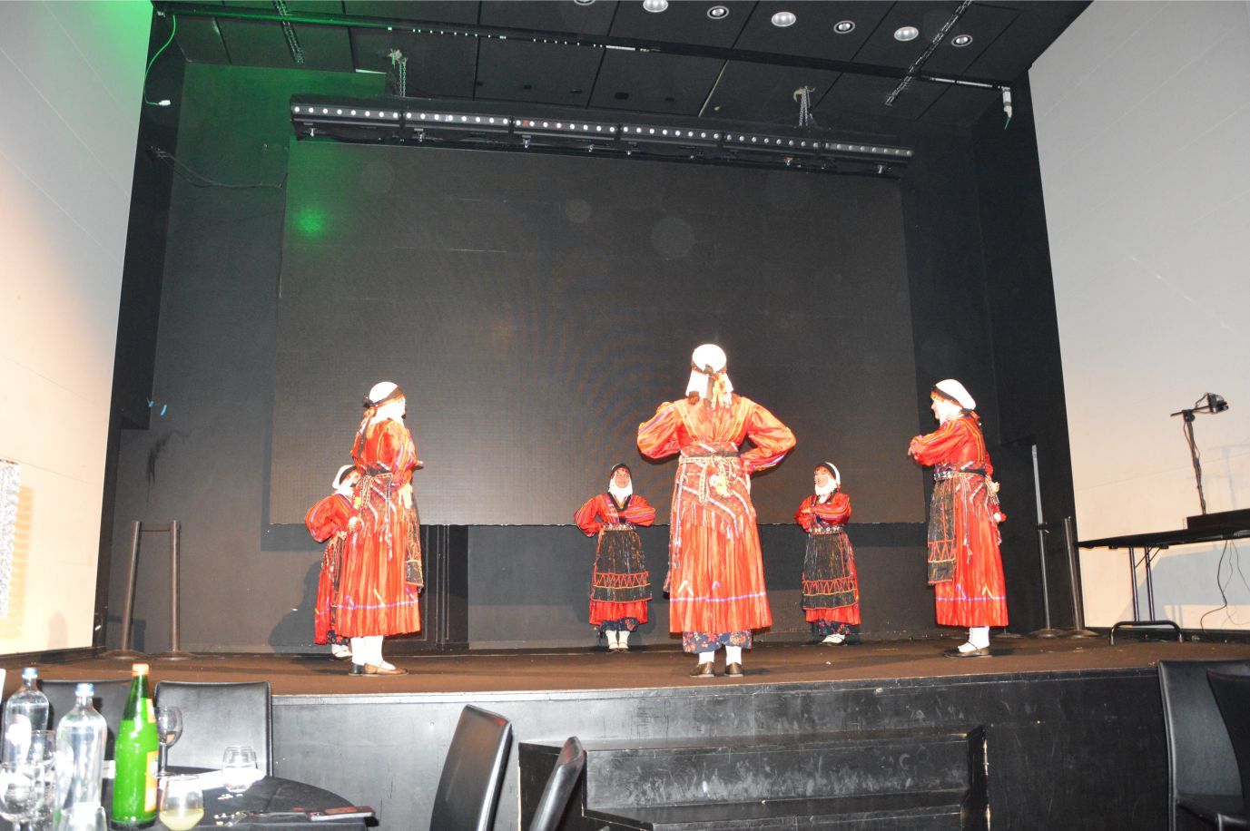 ~~‘BIZZ ASSOCIATIONS AWARDS’ BELÇİKA›DA BAŞARIYA İMZA ATANLARI PLAKETLERLE ÖDÜLLENDİRDİ