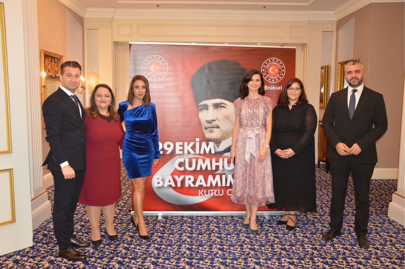 29 EKİM CUMHURİYET BAYRAMI BRÜKSEL’DE RESEPSİYONLA KUTLANDI