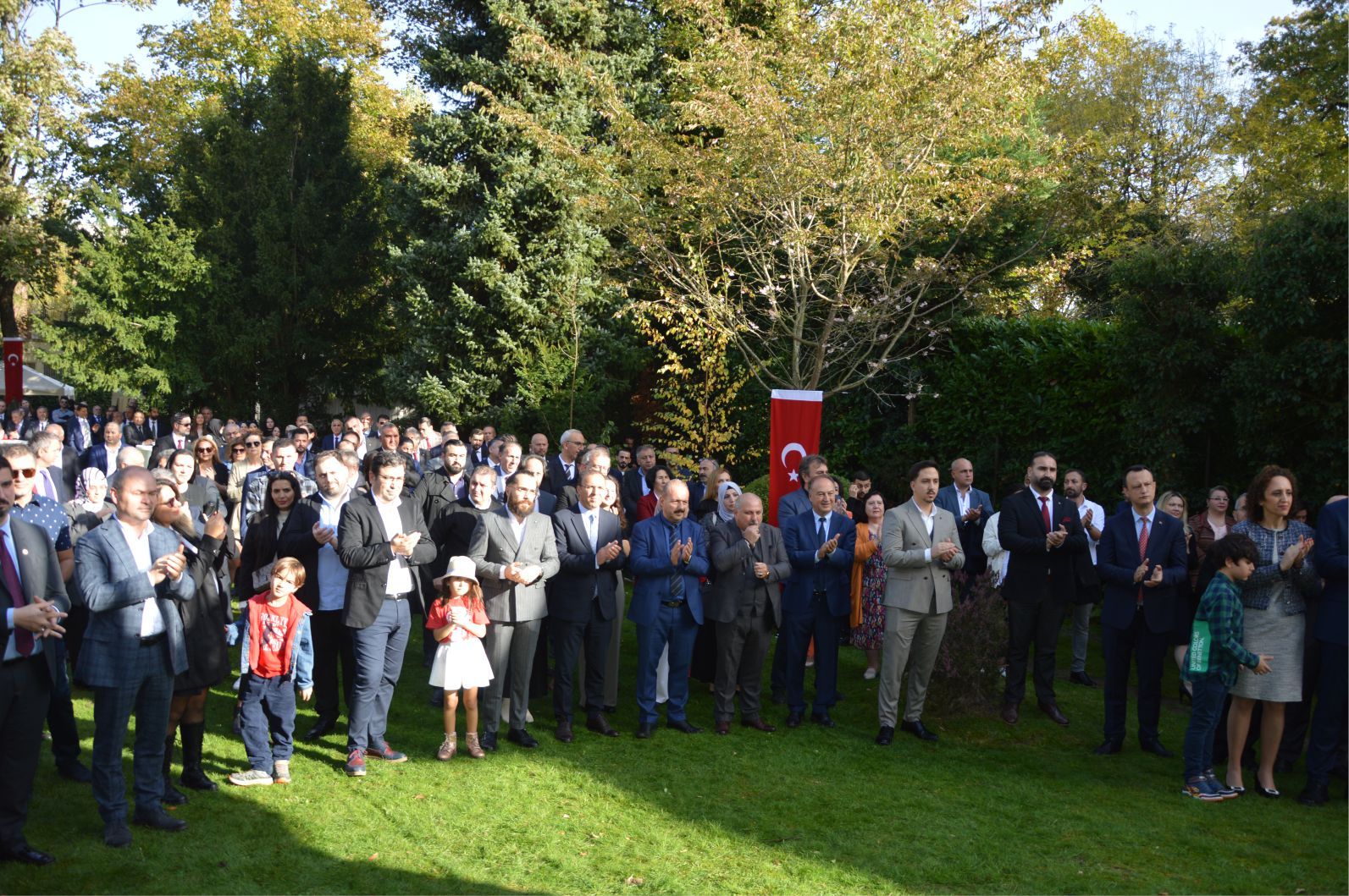 CUMHURİYETİMİZİN 99. YILI ANVERS’TE BÜYÜK BİR COŞKUYLA KUTLANDI