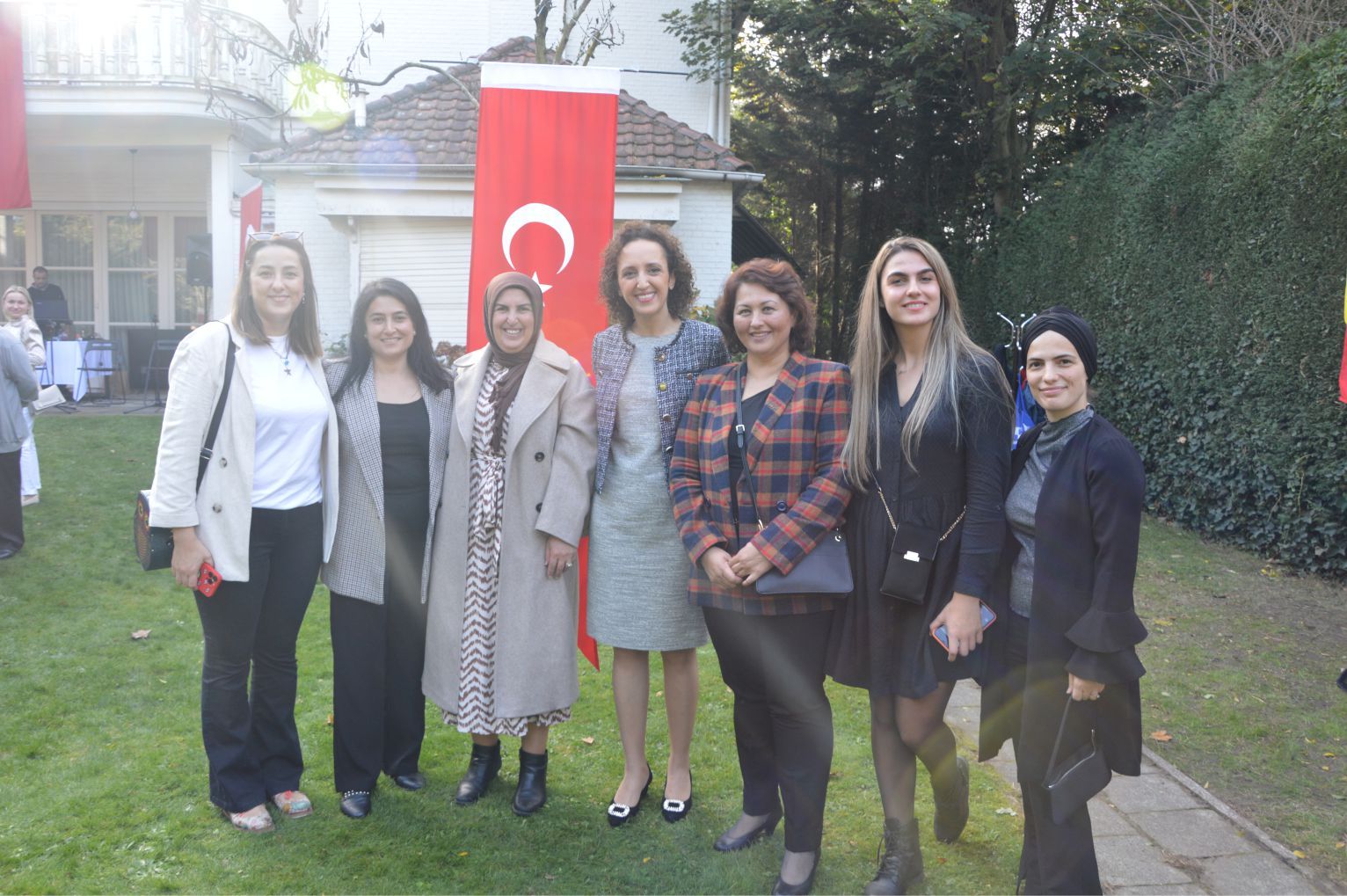CUMHURİYETİMİZİN 99. YILI ANVERS’TE BÜYÜK BİR COŞKUYLA KUTLANDI