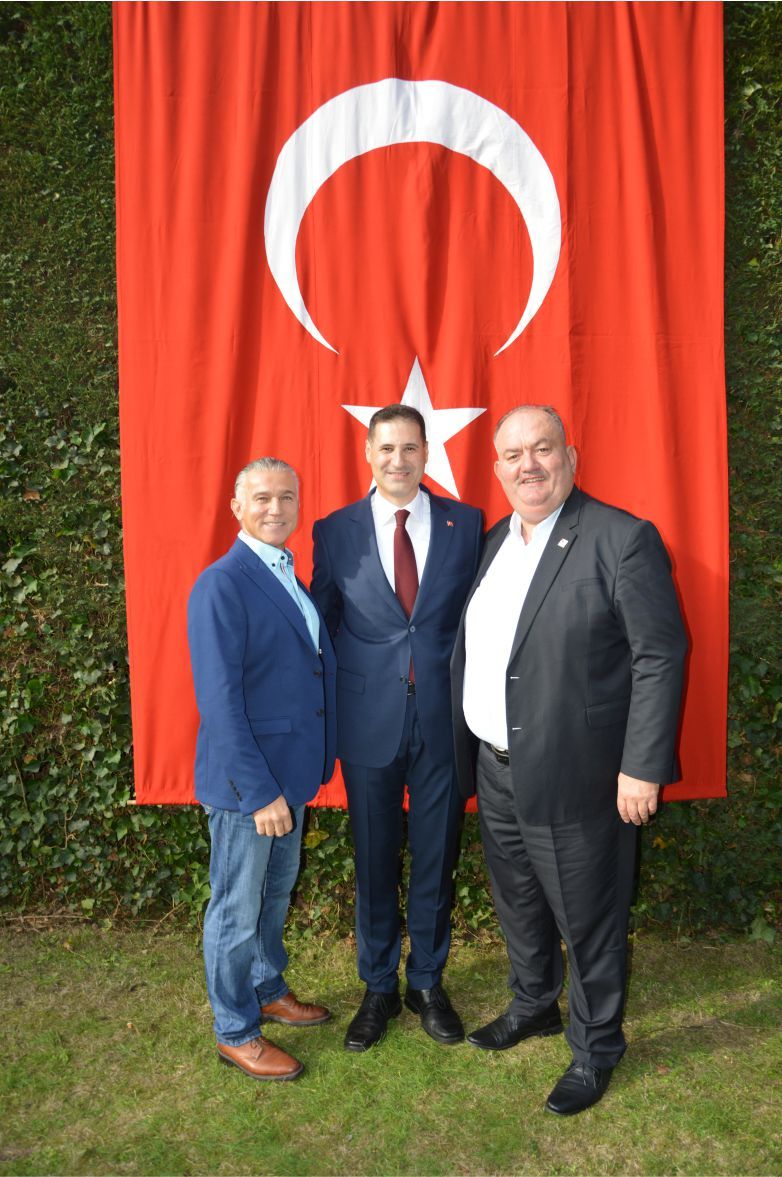 CUMHURİYETİMİZİN 99. YILI ANVERS’TE BÜYÜK BİR COŞKUYLA KUTLANDI