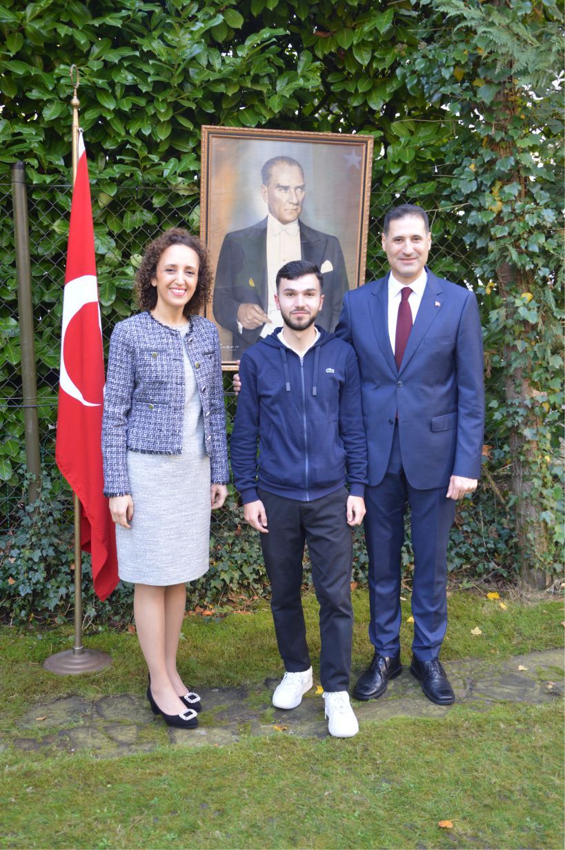 CUMHURİYETİMİZİN 99. YILI ANVERS’TE BÜYÜK BİR COŞKUYLA KUTLANDI