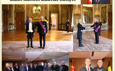 ~~BRÜKSEL YENİ BÜYÜKELÇİSİ BEKİR UYSAL BASIN MENSUPLARIYLA TANIŞTI