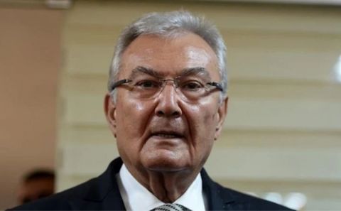 Deniz Baykal hayatını kaybetti