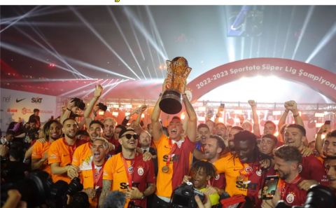 TEBRİKLER ŞAMPİYON GALATASARAY