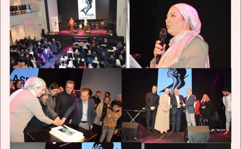 ‹TURKISH LADY› ‹BELÇİKA AYDIN HABERİ› PLAKETLE ÖDÜLLENDİRDİ