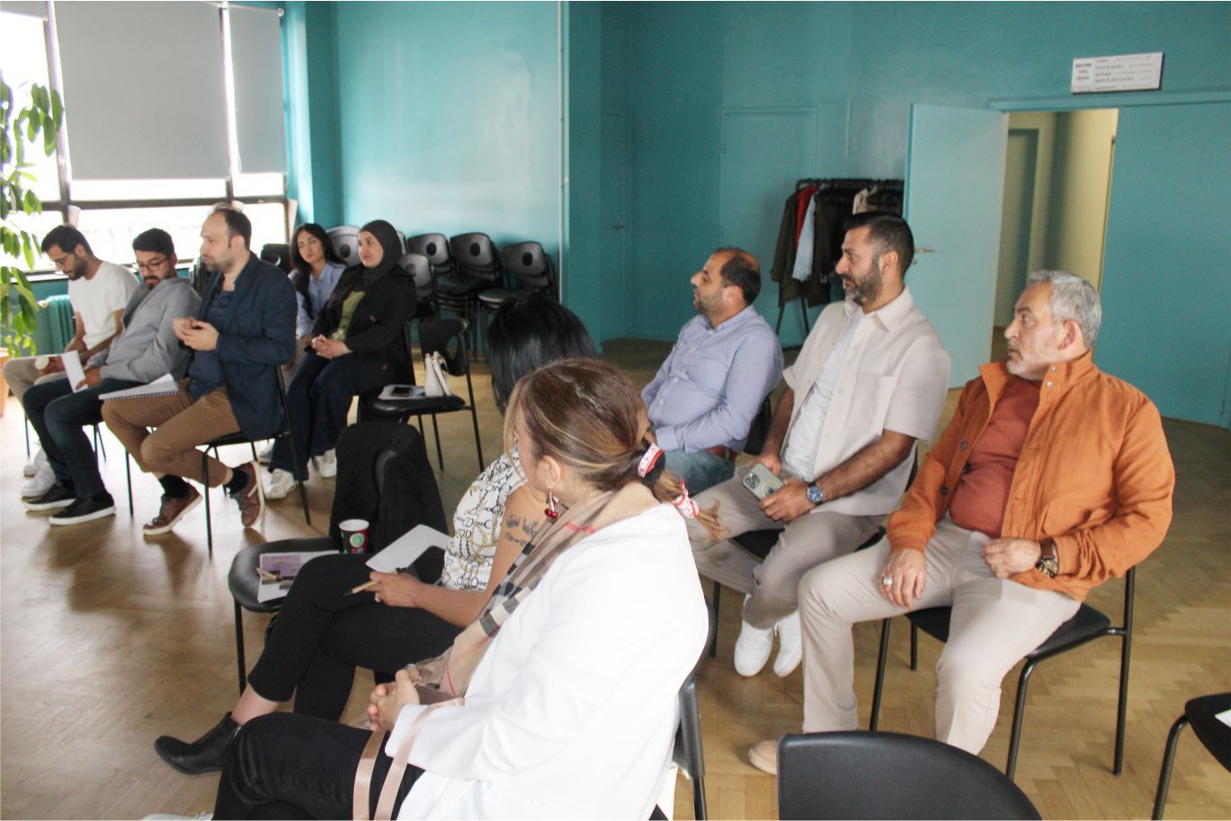 MUHASEBECİ VE DANIŞMAN GÜLMEZ VE MİCROSTART KOORDİNATÖRÜ PALA GENÇ GİRİŞİMCİLERİ BİLGİLENDİRDİLER...