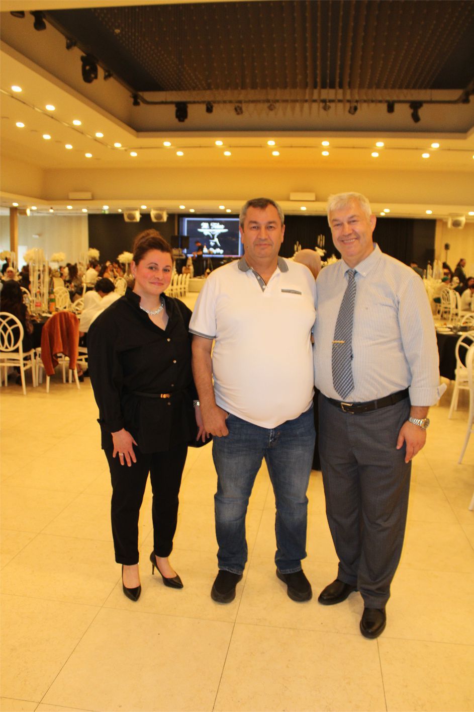 MELİKE İLE SELİM, DİLLERE DESTAN DÜĞÜN TÖRENİYLE EVLENDİLER...