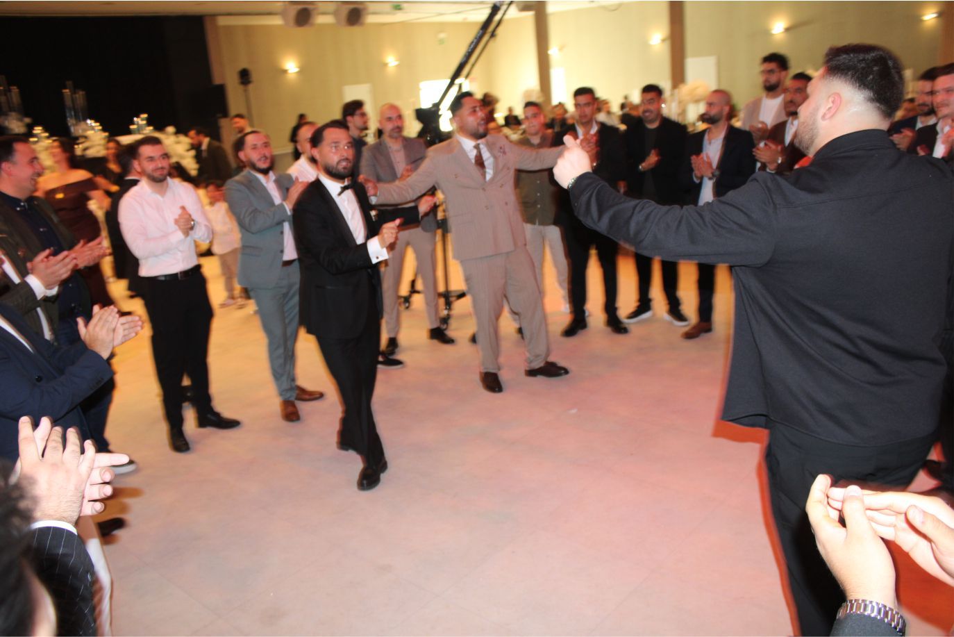 MELİKE İLE SELİM, DİLLERE DESTAN DÜĞÜN TÖRENİYLE EVLENDİLER...