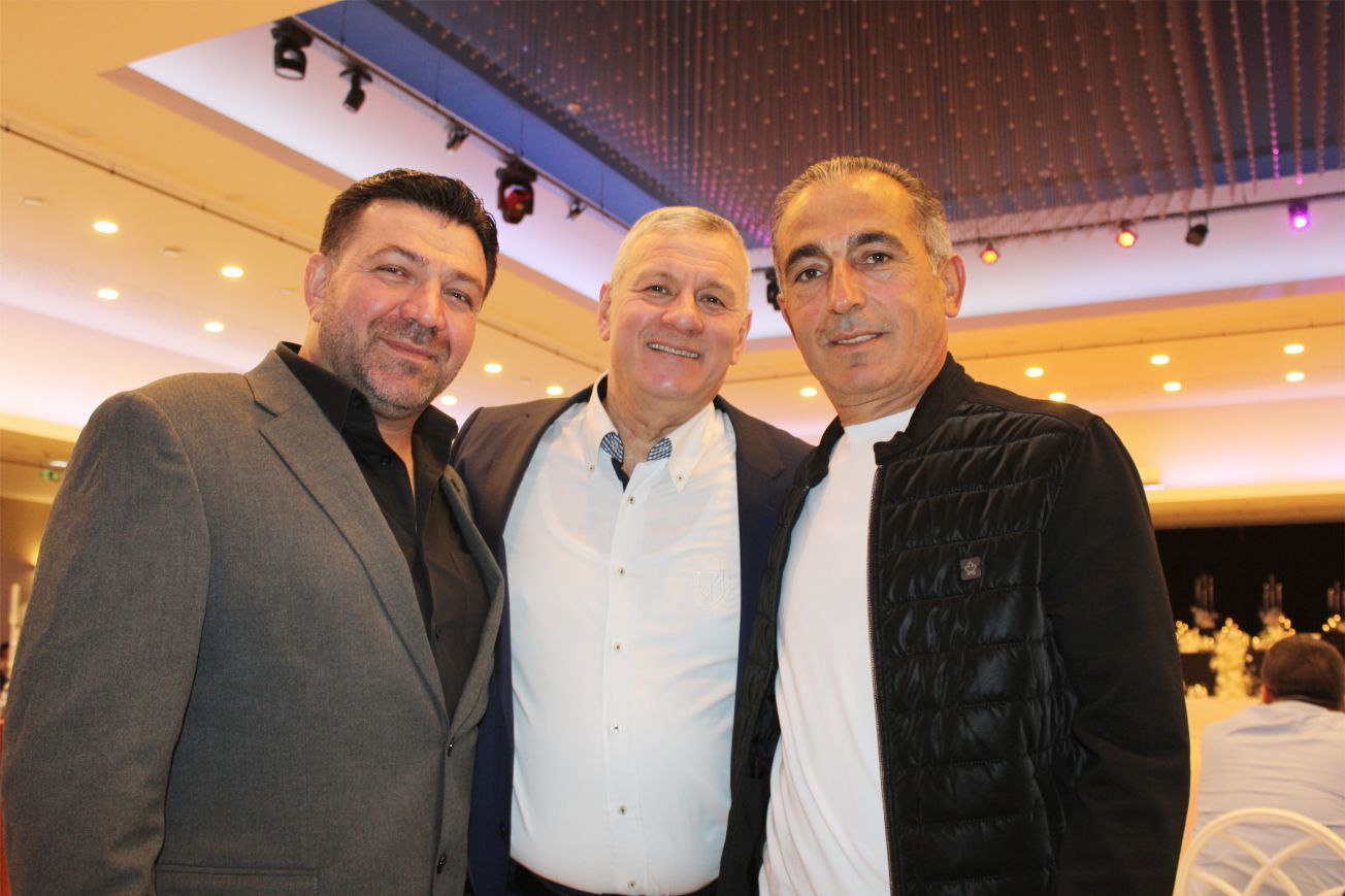 MELİKE İLE SELİM, DİLLERE DESTAN DÜĞÜN TÖRENİYLE EVLENDİLER...