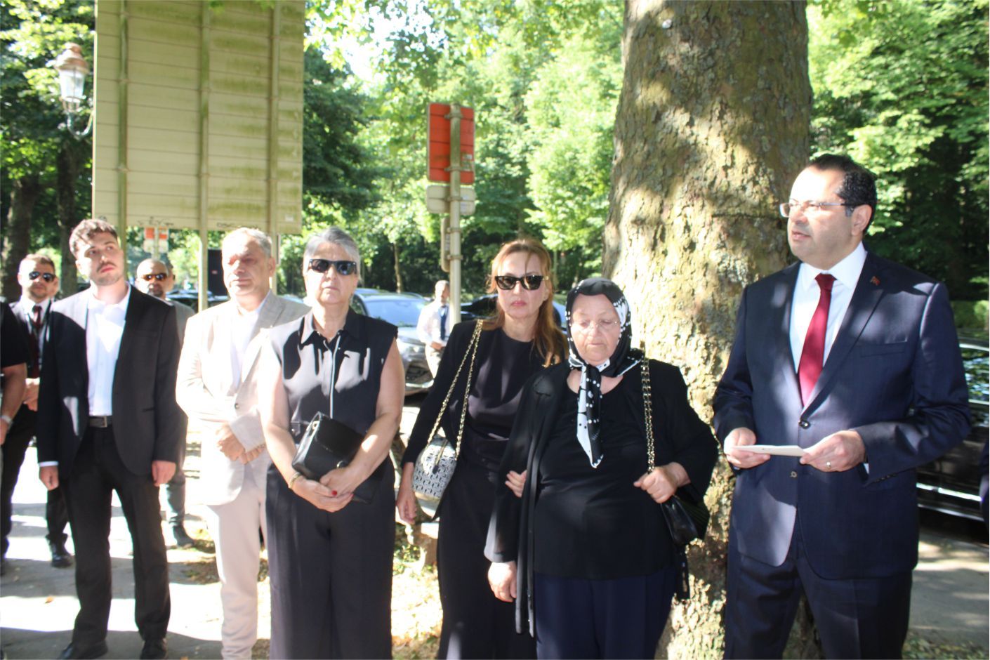 Şehit Diplomat Dursun Aksoy, Aile Bireylerinin de katılımıyla Şehit edildiği yerde Anıldı