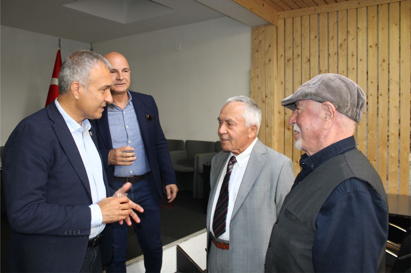 ‹ YENİ PARTİ BELÇİKA BİRLİĞİ › İLK BULUŞMALARINI BRÜKSEL VE LİMBURG’DE GERÇEKLEŞTİRDİ.