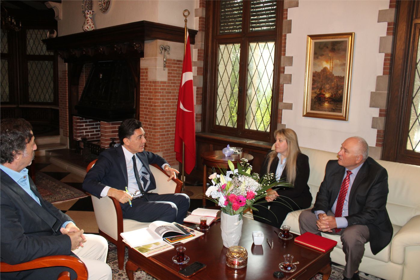 BTMB'DEN T.C. ANVERS BAŞKONSOLOSU SİNAN YEŞİLDAĞ'A 'HOŞ GELDİN' ZİYARETİ